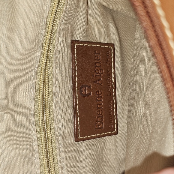 Etienne Aigner Elegant Tan and Brown Woven Shoulder Bag - Picture 3 of 6